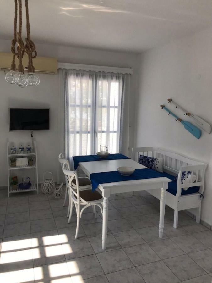 Estella'S House Livadia  Dış mekan fotoğraf